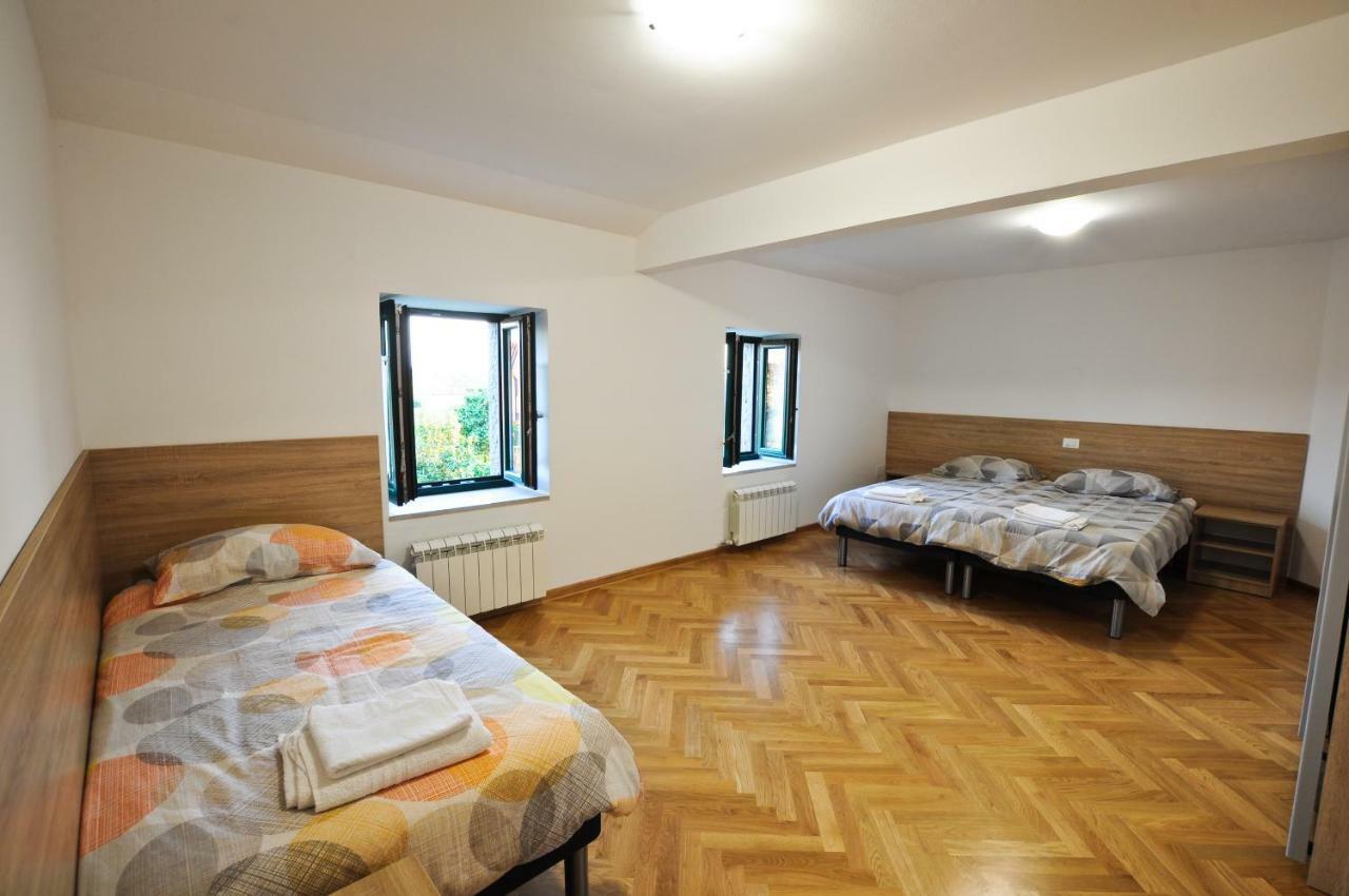 Gorgeous Istrian Villa Марезиге Экстерьер фото